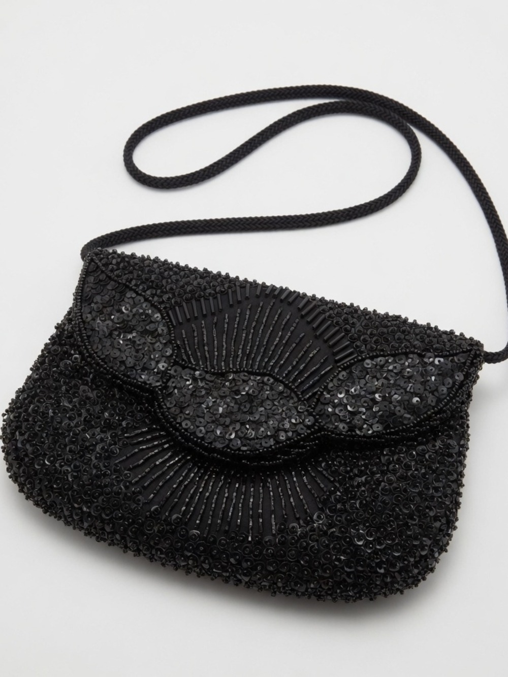 La Regale Black Beaded Evening Bag – Vintage Glam Crossbody/Shoulder Bag